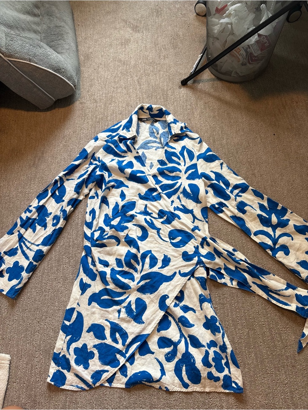 Zara Floral Linen Dress in Blue & White Size Small